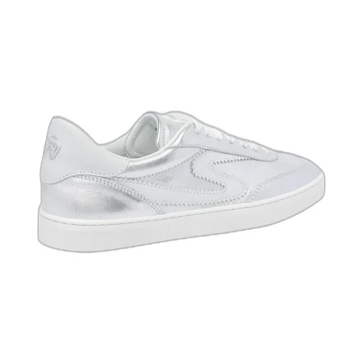 Low-Top Sneakers