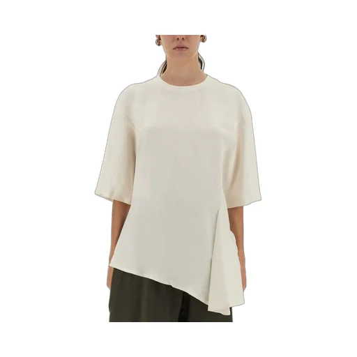 Asymmetric Hem T-Shirt
