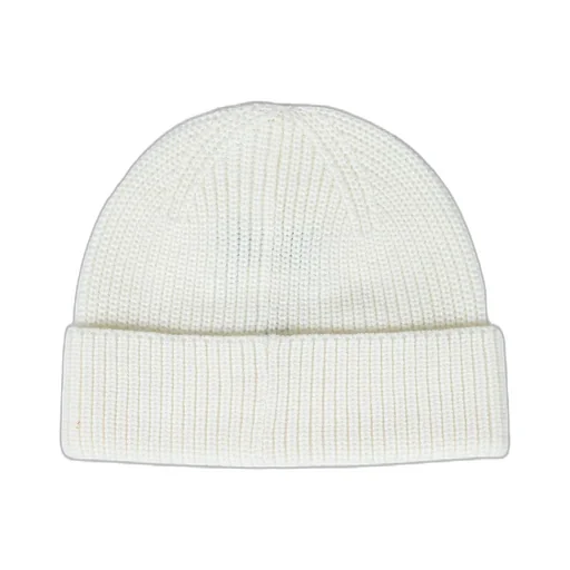 Beanie With Snoopy