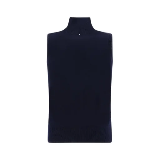 Sleeveless Turtleneck