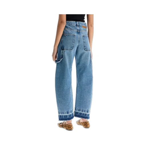 Wide-Leg Jeans