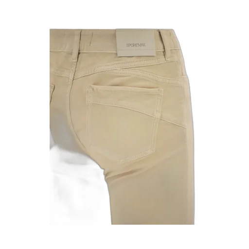 Chinos