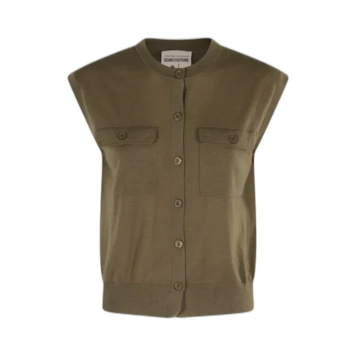 Sleeveless Button-Up Vest