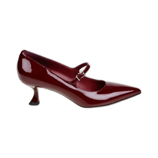 Mary Jane Pumps