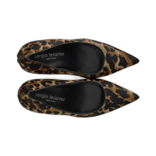 Pointed-Toe Pumps