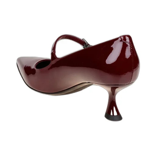 Mary Jane Pumps