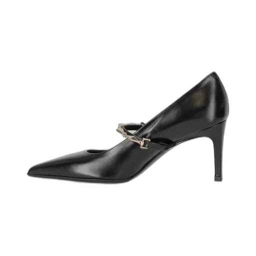 Mary Jane Pumps