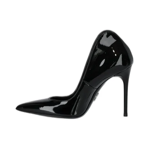 Pointed-Toe Pumps