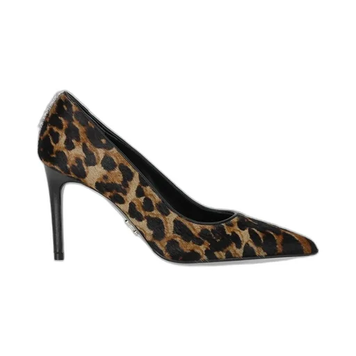 Pointed-Toe Pumps