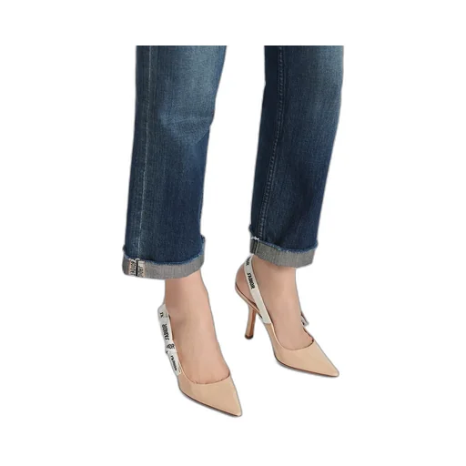 J'adior Slingback Pump