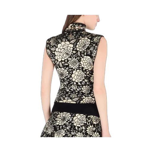 Roberto Cavalli Jacquard Floral Knitwear