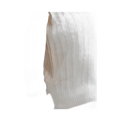 Rakki Andalusia Cable Knitwear