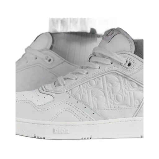 B27 Uptown Low-Top Sneaker