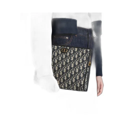 30 Montaigne Dea Pouch