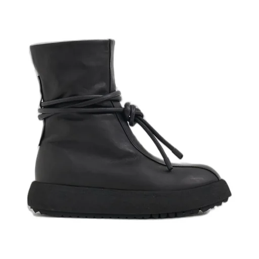Puro Chunky Lace-Up Boots