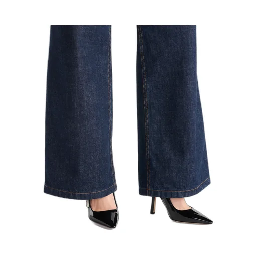 J'adior Slingback Pump