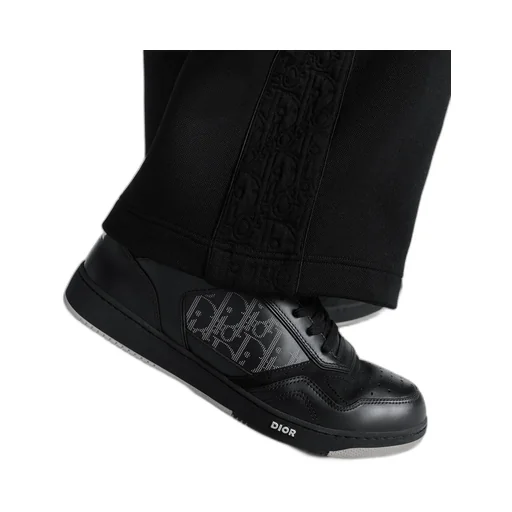 B27 Uptown Low-Top Sneaker
