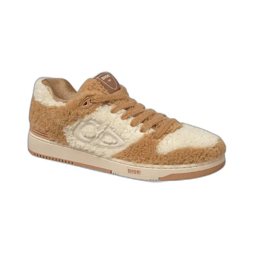 B57 Dribble Low-Top Sneaker – Limited And Numbered Edition