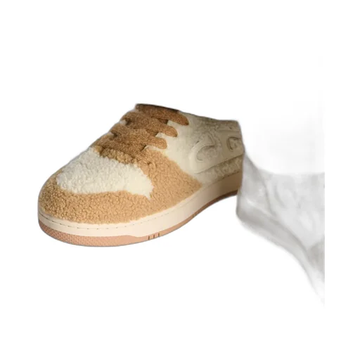 B57 Dribble Low-Top Sneaker – Limited And Numbered Edition