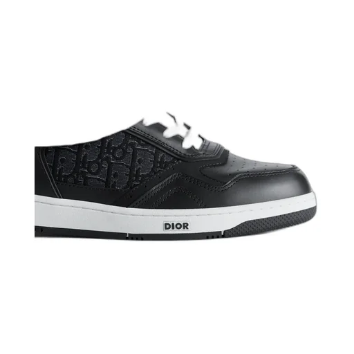 B27 Uptown Low-Top Sneaker