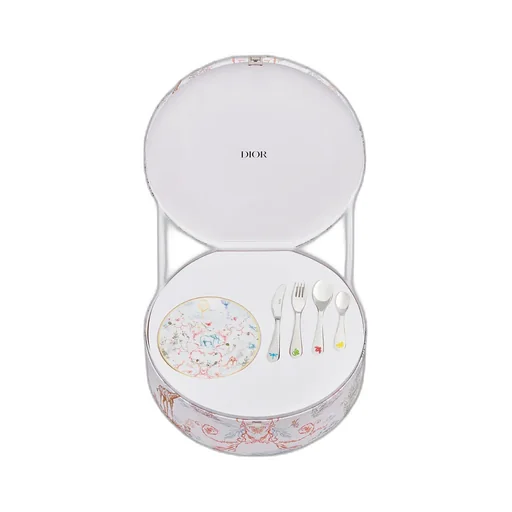Set With Plate And Four Cutlery Items