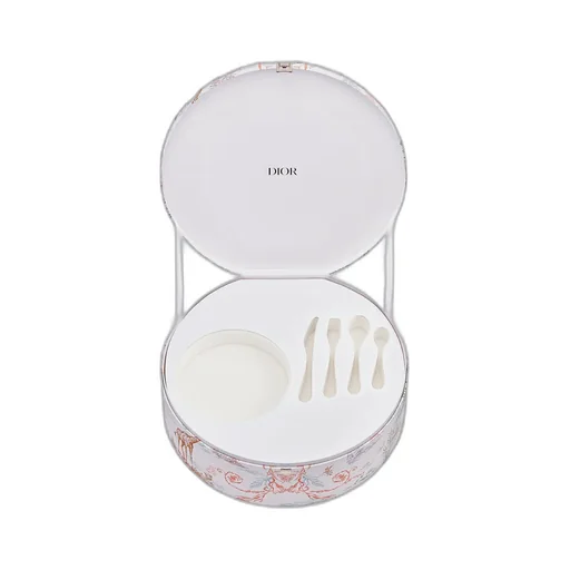 Set With Plate And Four Cutlery Items
