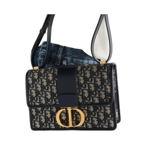 30 Montaigne Bag