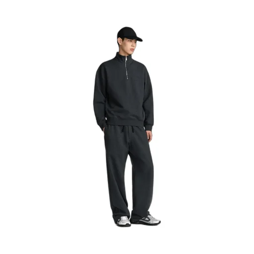 Cd Icon Half-Zip Sweatshirt