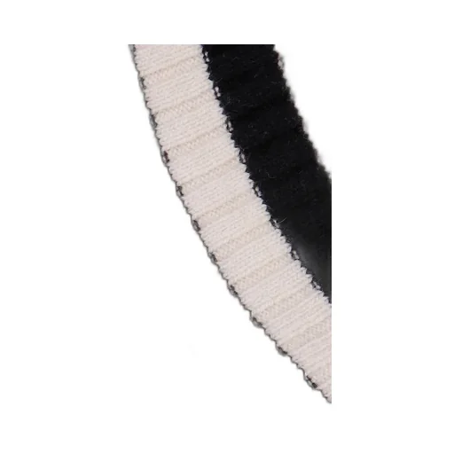 Pierantoniogaspari V-Neck Edge Sweater