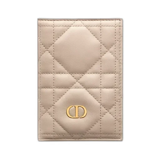 Miss Caro Passport Holder