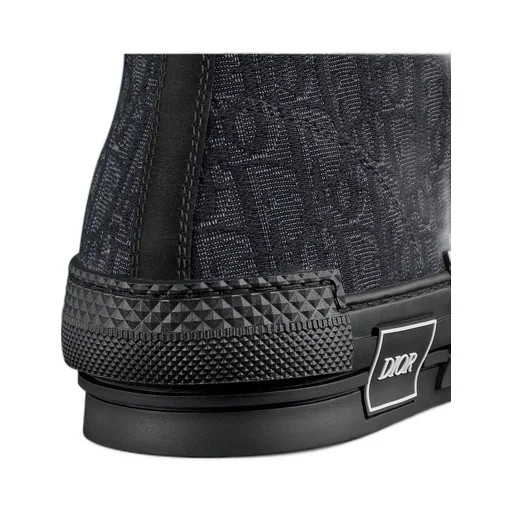 B23 League High-Top Sneaker