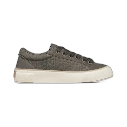 B33 Spin Sneaker
