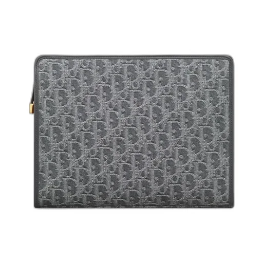 30 Montaigne Dea Pouch