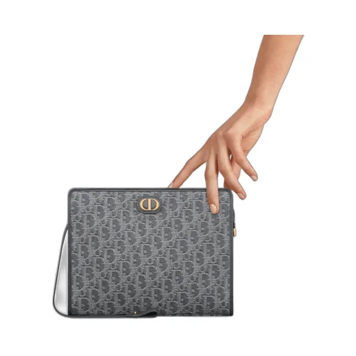 30 Montaigne Dea Pouch