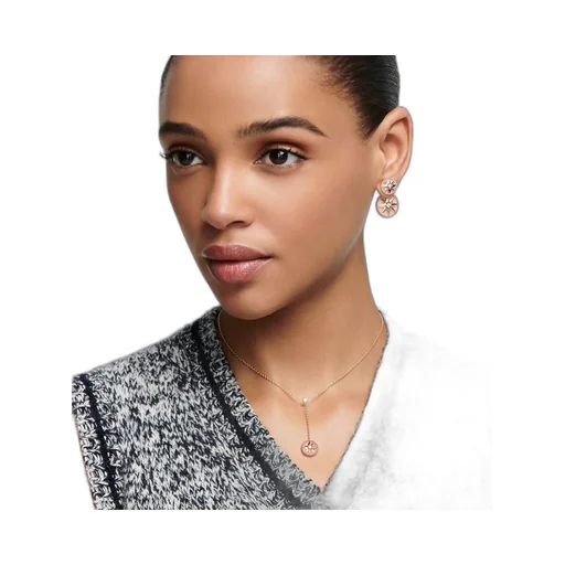Rose Des Vents Necklace