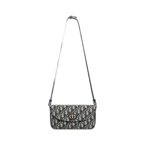 30 Montaigne D-Vine Pouch With Chain