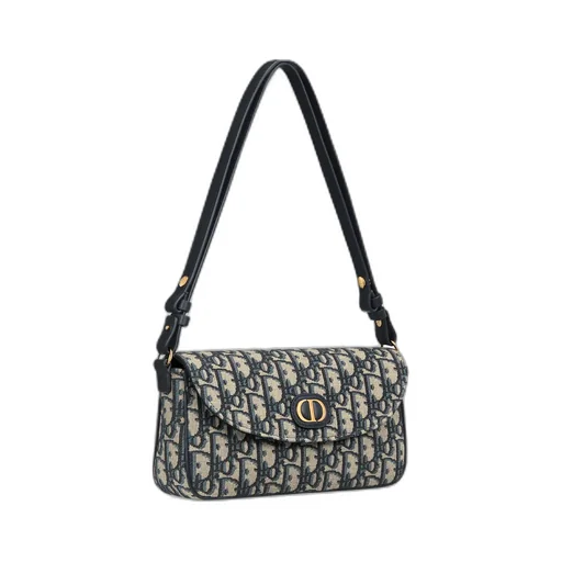 30 Montaigne D-Vine Pouch With Chain
