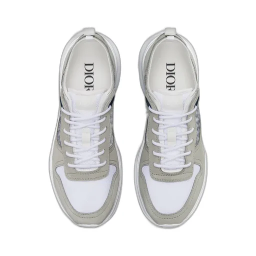B25 Runner Sneaker
