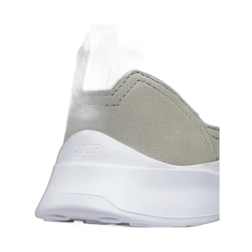B25 Runner Sneaker