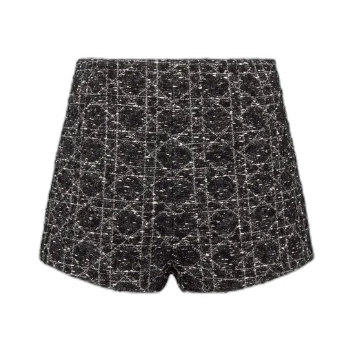 Macrocannage Shorts