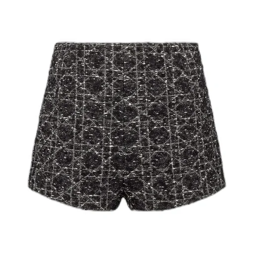 Macrocannage Shorts