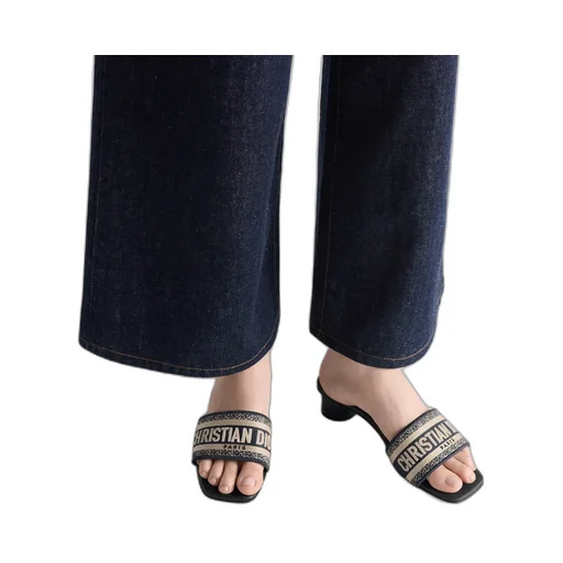 Dway Heeled Slide