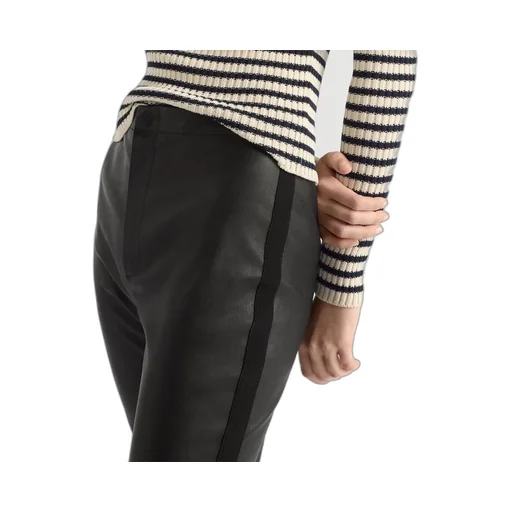Fitted Pants