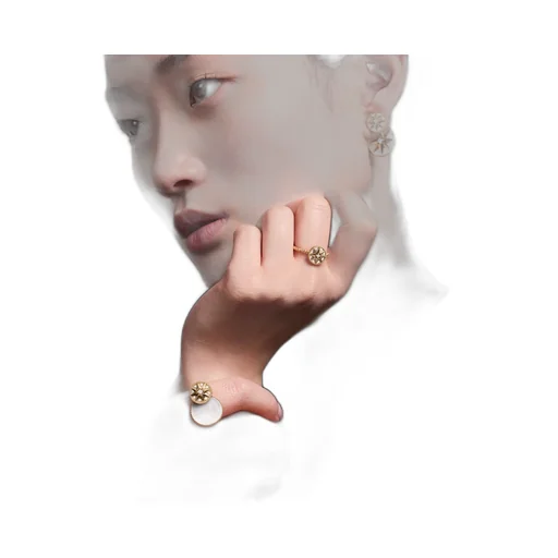 Rose Des Vents Ring