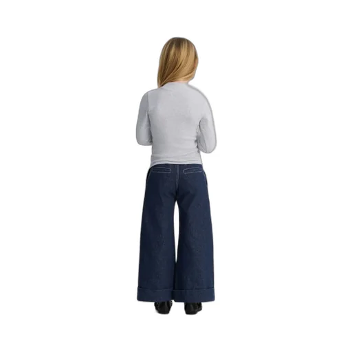 Kids' Long-Sleeved T-Shirt