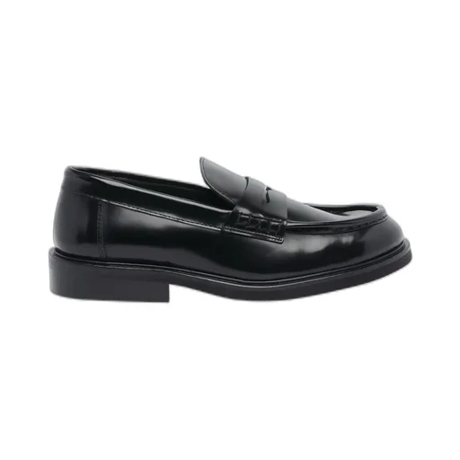 Poeve Ahri Round Toe Flat Shoes