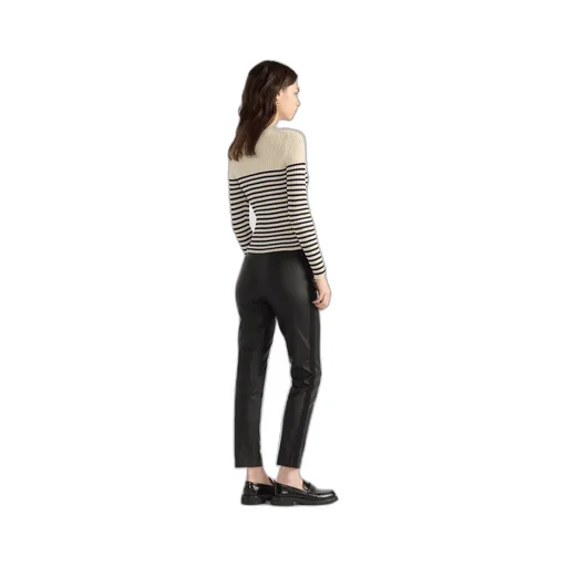 Fitted Pants