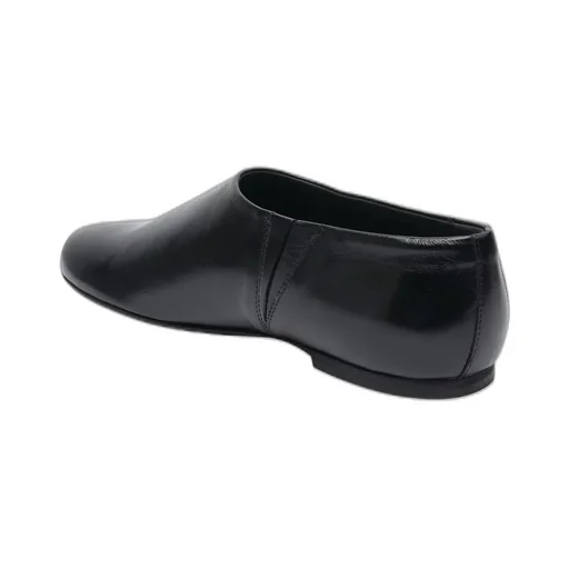 Poeve Taliyah Round Toe Flat Shoes