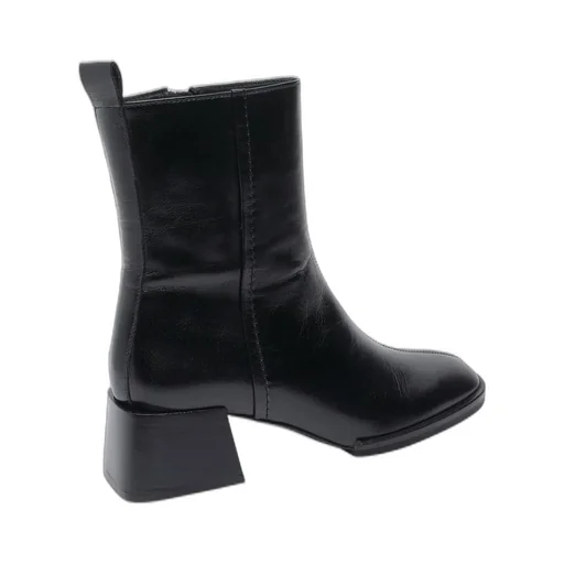 Poeve Angie Zipped Boots