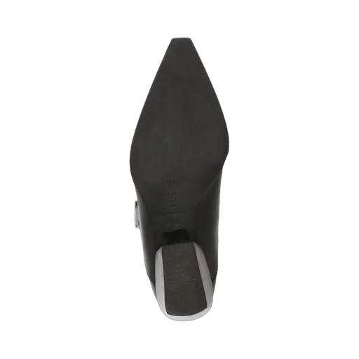 Poeve Arrow Toe Cowboy Boots